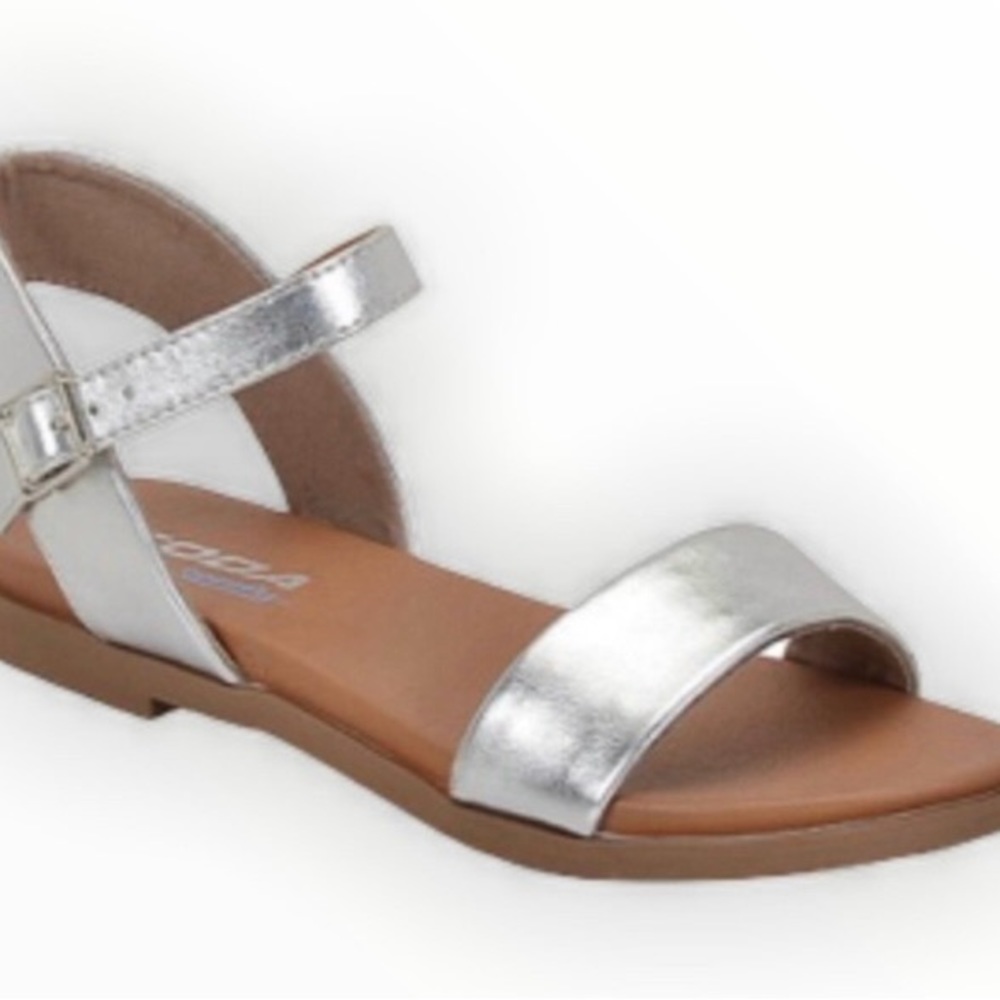 Soda Meadow Sandals Sz 8